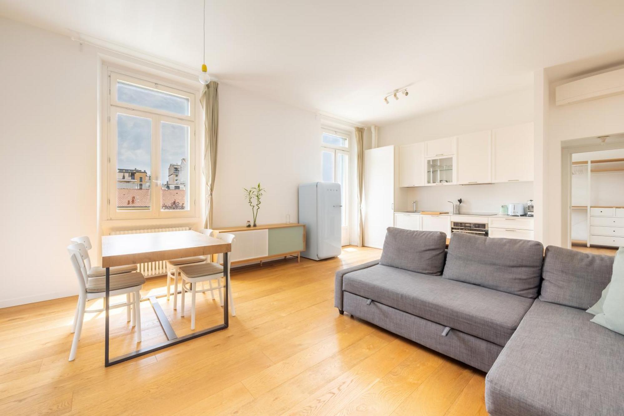 Milano Isola - Bright 2-Room Apartment With Balcony Exterior foto