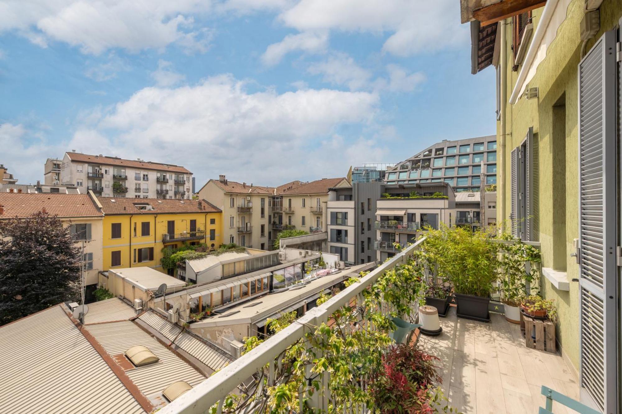Milano Isola - Bright 2-Room Apartment With Balcony Exterior foto