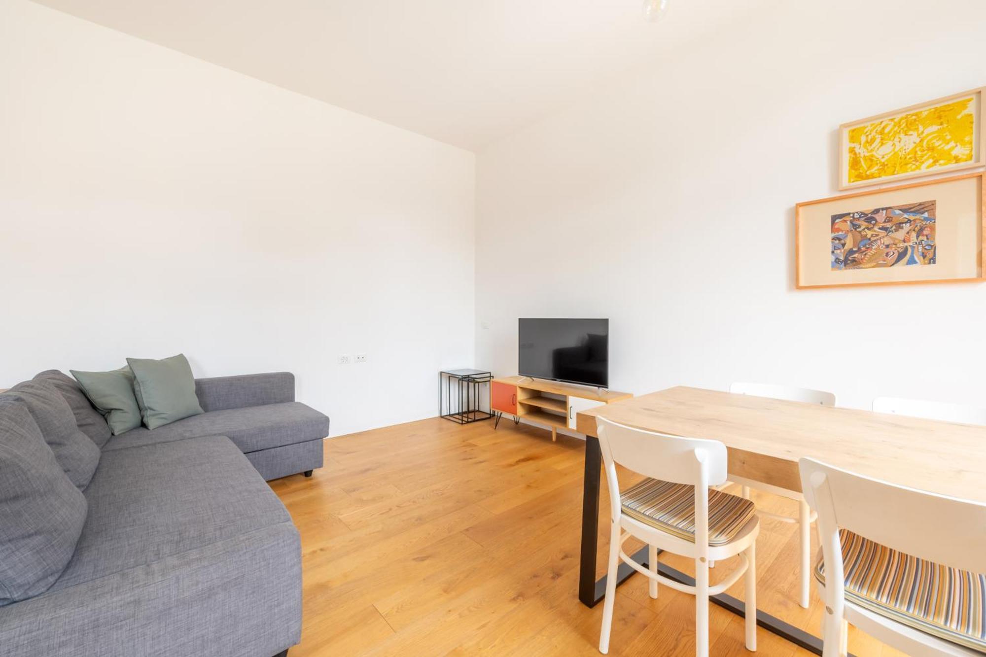 Milano Isola - Bright 2-Room Apartment With Balcony Exterior foto